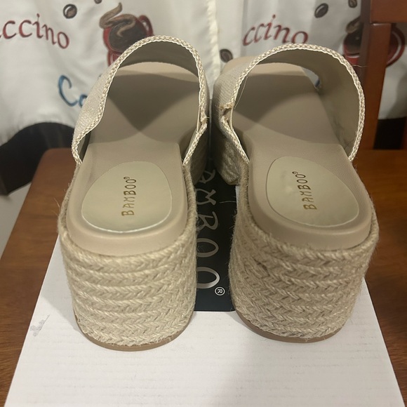 New in Box - Bamboo Vanilla Espadrille Platform Heeled Sandals Size 7.5 - Picture 3 of 4